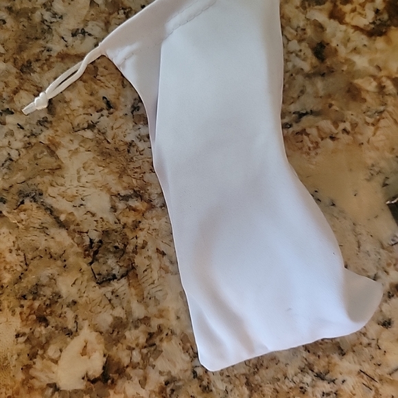 Sunglasses Coach HC 8120 526213 Dark Tort/Dark Tort Sand Sig C - Picture 2 of 12